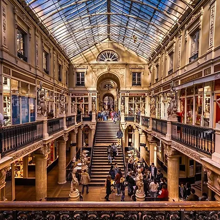 Duplex Marche De Talensac Au Coeur De Nantes *